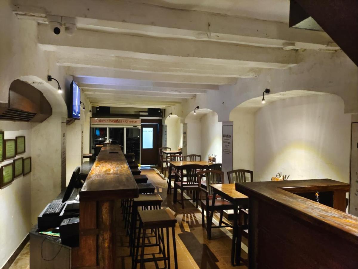 Niyati - Boutique Stay Коччи Экстерьер фото