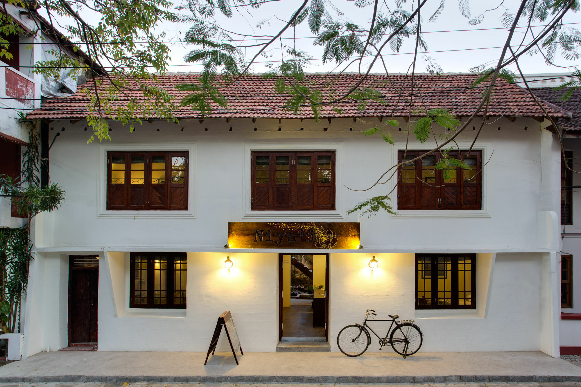 Niyati - Boutique Stay Коччи Экстерьер фото